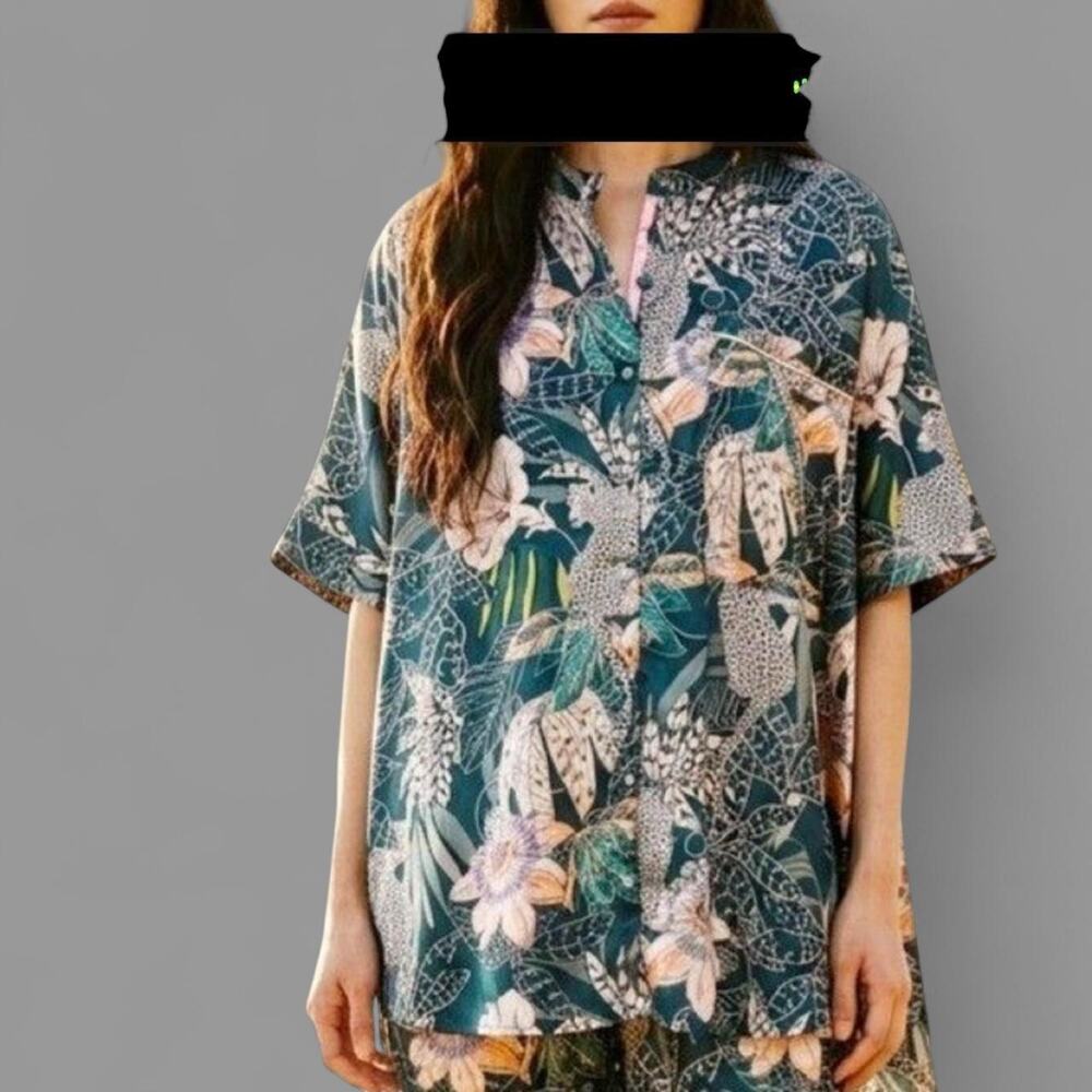 World market blue green pj top (top only no bottoms)